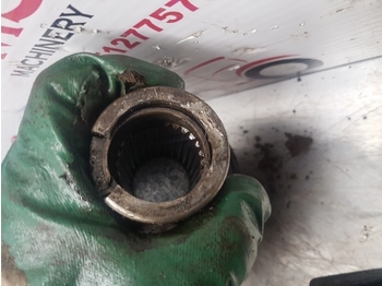 Vetoakseli - Maatalouskoneet John Deere 6900 Apl2060 Front Axle Drive Shaft Al110925, 501209860, Al111187: kuva Vetoakseli - Maatalouskoneet John Deere 6900 Apl2060 Front Axle Drive Shaft Al110925, 501209860, Al111187