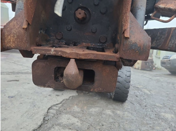 Runko/ Alusta MASSEY FERGUSON