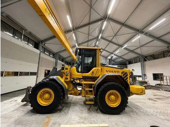 Pyöräkuormaaja VOLVO L70F