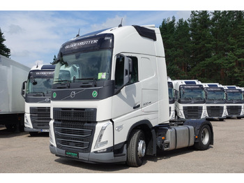 Vetopöytäauto VOLVO FH 500
