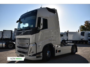 Vetopöytäauto VOLVO FH 500