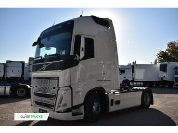 Vetopöytäauto VOLVO FH 500