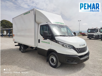 Jakeluauto IVECO DAILY 35-160 CAJA CERRADA: kuva Jakeluauto IVECO DAILY 35-160 CAJA CERRADA