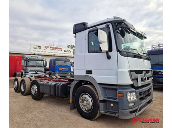 Kuorma-auto alusta MERCEDES-BENZ Actros 3241