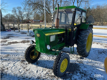 Traktori JOHN DEERE 2020 Series