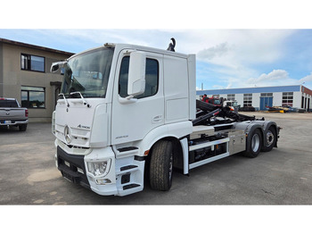 Koukkulava kuorma-auto MERCEDES-BENZ Actros 2543