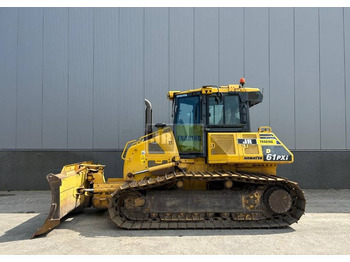 Puskutraktori KOMATSU D61
