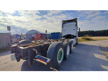 Kuorma-auto alusta Scania R500 8x4 ilmajousi alusta: kuva Kuorma-auto alusta Scania R500 8x4 ilmajousi alusta