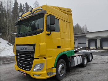 Vetopöytäauto DAF XF 440