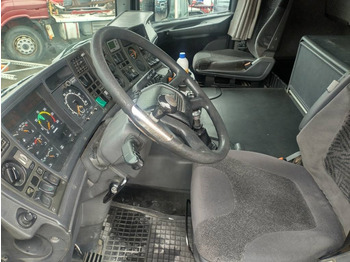 Vetopöytäauto Scania R164 6x2 vetoauto,täysilma,manuaali: kuva Vetopöytäauto Scania R164 6x2 vetoauto,täysilma,manuaali