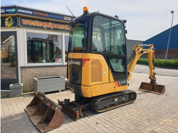 Minikuormaaja LIUGONG 9018F: kuva Minikuormaaja LIUGONG 9018F