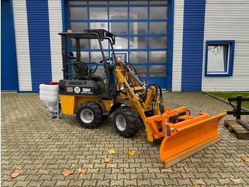 Pienkuormaaja Radlader/Hoflader BK906 inkl. Winter-Komplettpaket *INKL.19% MWST.*BERGER KRAUS*PERKINS*EURO*SOFORT!*: kuva Pienkuormaaja Radlader/Hoflader BK906 inkl. Winter-Komplettpaket *INKL.19% MWST.*BERGER KRAUS*PERKINS*EURO*SOFORT!*