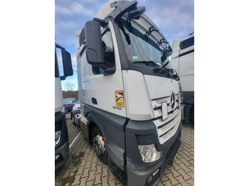 Vetopöytäauto MERCEDES-BENZ Actros 1845