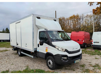 Umpikori kuorma-auto IVECO Daily