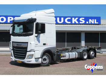 Konttialus/ Vaihtokuormatilat kuorma-auto DAF XF 450