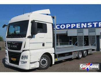 Kuljetin kuorma-auto MAN TGX 26.460