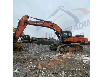 Kaivuri DOOSAN DX520LC