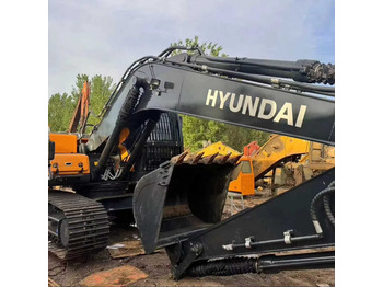 Kaivuri HYUNDAI
