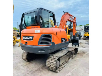 Telakaivukone DOOSAN DX60