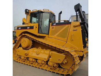 Puskutraktori CATERPILLAR D6D