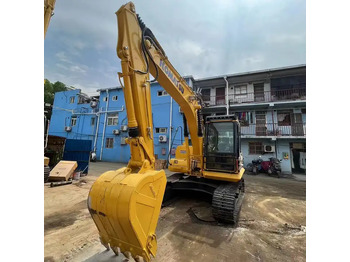 Telakaivukone KOMATSU PC130-7