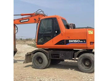 Pyöräalustainen kaivinkone DOOSAN DH150W-7