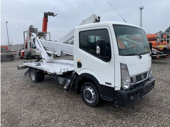 Itsekulkevat henkilönostimet NISSAN