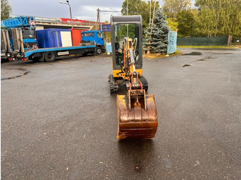 Minikuormaaja Case CX 18 B S2: kuva Minikuormaaja Case CX 18 B S2