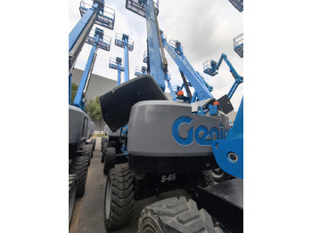 Henkilönostin GENIE