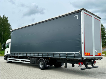 Pressukapelli kuorma-auto MAN TGL 12.250 / FIRANKA / 23 EUROPALETY / 9.5 M DŁUGOŚCI / NISKI PRZEBIEG / SYPIALKA / 2020 ROK: kuva Pressukapelli kuorma-auto MAN TGL 12.250 / FIRANKA / 23 EUROPALETY / 9.5 M DŁUGOŚCI / NISKI PRZEBIEG / SYPIALKA / 2020 ROK