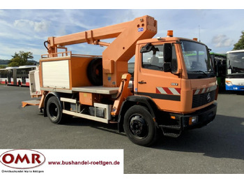 Itsekulkevat henkilönostimet MERCEDES-BENZ