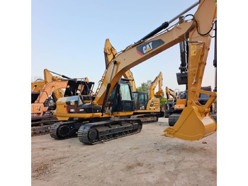 Telakaivukone CATERPILLAR 320D2