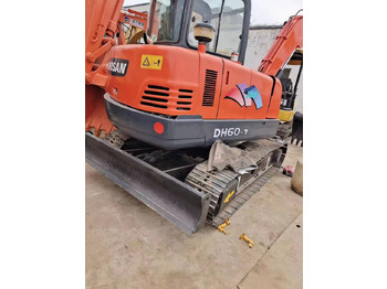 Minikuormaaja Doosan DH 60-7: kuva Minikuormaaja Doosan DH 60-7