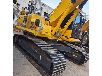 Telakaivukone Komatsu PC 200: kuva Telakaivukone Komatsu PC 200