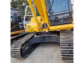 Telakaivukone Komatsu PC 200: kuva Telakaivukone Komatsu PC 200