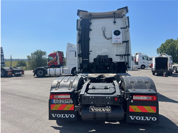 Vetopöytäauto Volvo FH500: kuva Vetopöytäauto Volvo FH500