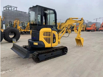 Minikuormaaja KOMATSU PC35