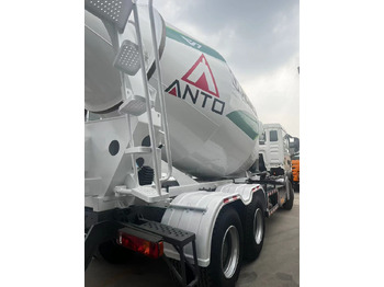 Betoniauto SINOTRUK HOWO