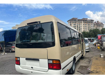 Esikaupunkien linja Toyota Coaster 1HZ: kuva Esikaupunkien linja Toyota Coaster 1HZ