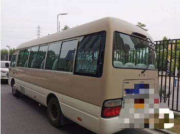 Linja-auto Toyota Coaster: kuva Linja-auto Toyota Coaster