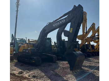 Telakaivukone Volvo EC210: kuva Telakaivukone Volvo EC210