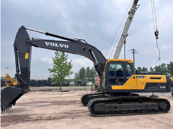 Telakaivukone Volvo EC240: kuva Telakaivukone Volvo EC240 Telakaivukone Volvo EC240: kuva Telakaivukone Volvo EC240