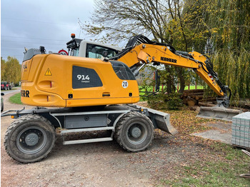 Pyöräalustainen kaivinkone LIEBHERR A 914