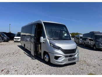 Minibussi IVECO Daily
