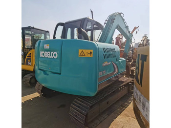 Minikuormaaja KOBELCO