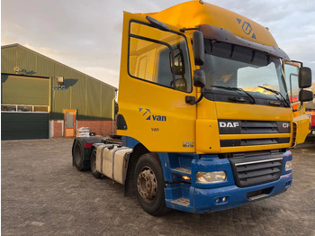 Vetopöytäauto DAF CF 85 410