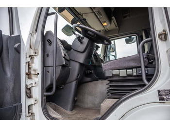 Leasing Renault LANDER 460 DXI-6x2+10 pneus/tires+INTARDER Renault LANDER 460 DXI-6x2+10 pneus/tires+INTARDER: kuva Leasing Renault LANDER 460 DXI-6x2+10 pneus/tires+INTARDER Renault LANDER 460 DXI-6x2+10 pneus/tires+INTARDER