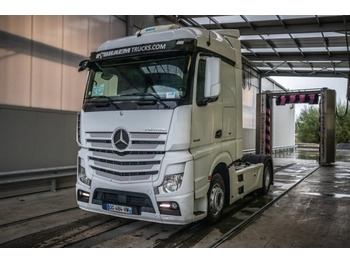 Vetopöytäauto MERCEDES-BENZ Actros 1845