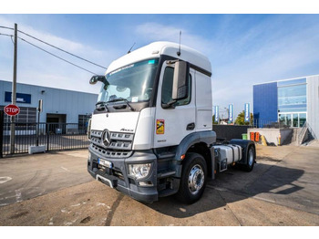 Vetopöytäauto MERCEDES-BENZ Actros 1843