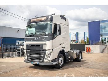 Vetopöytäauto VOLVO FH 460